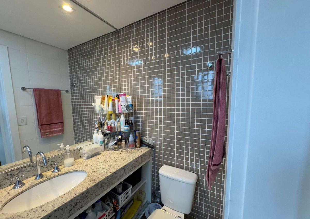 Apartamento, Itapoã, 3 Quartos, 2 Vagas, 2 Suítes