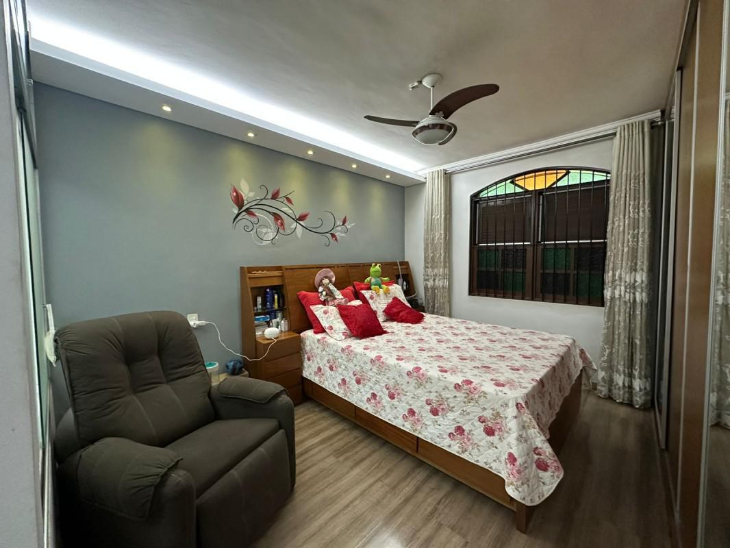 Casa, Parque Recreio, 3 Quartos, 2 Vagas, 1 Suíte