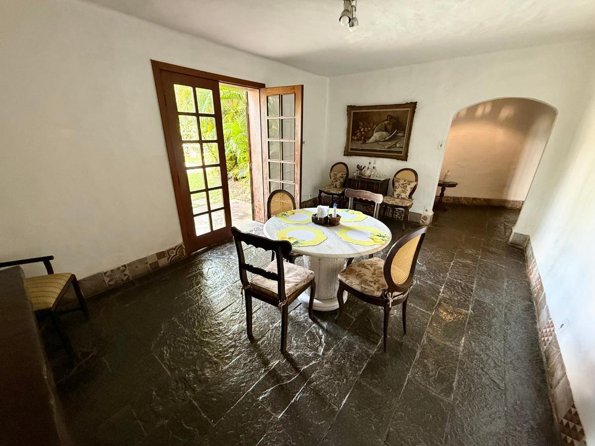 Casa, São Luiz (pampulha), 5 Quartos, 8 Vagas, 3 Suítes