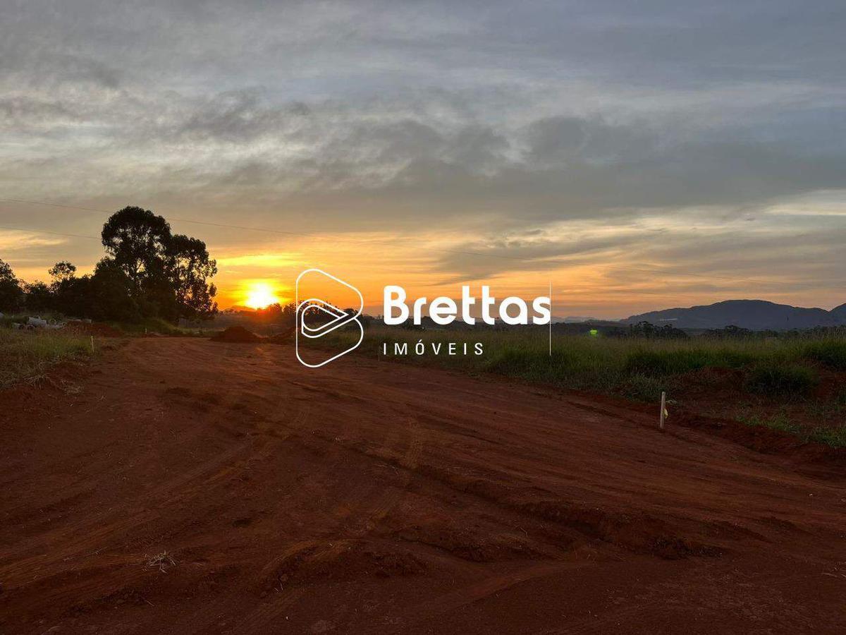 Lote, Centro, 0 Quarto, 0 Vaga