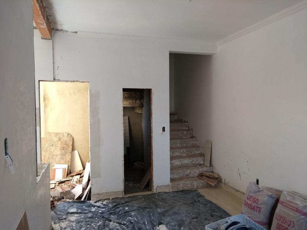 Casa, Centro, 2 Quartos, 1 Vaga