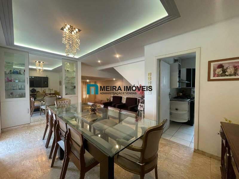 Casa, Santa Lúcia, 5 Quartos, 4 Vagas, 1 Suíte