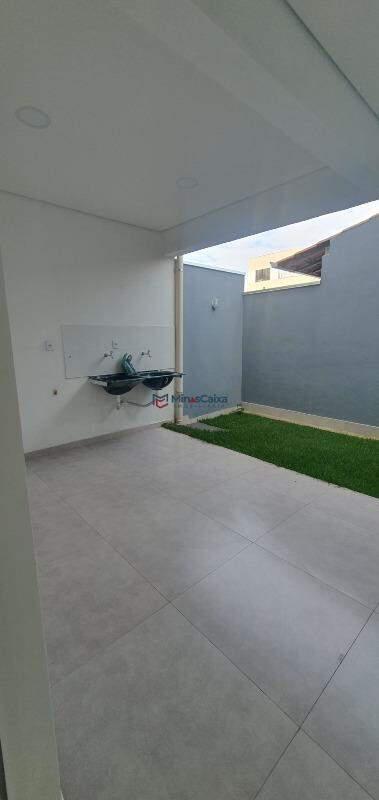Casa, Primavera, 3 Quartos, 1 Vaga, 1 Suíte