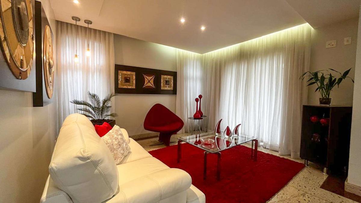 Casa, Paquetá, 4 Quartos, 5 Vagas, 2 Suítes