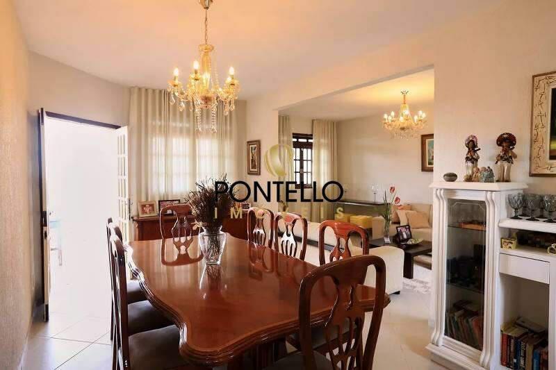 Casa, Mangabeiras, 4 Quartos, 4 Vagas, 1 Suíte