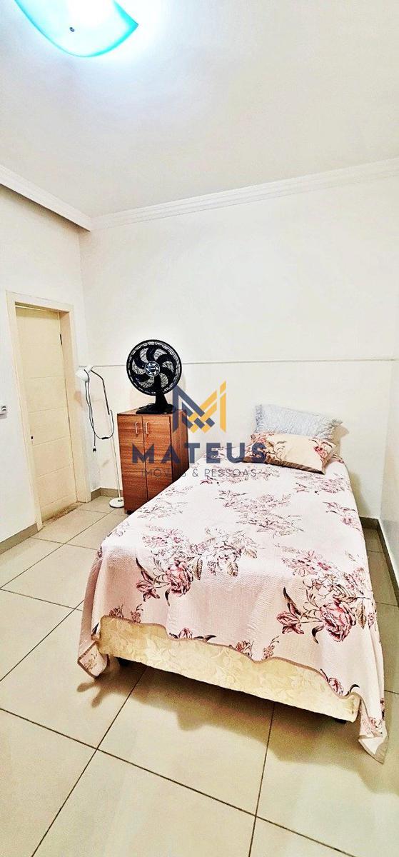 Casa, Caiçaras, 4 Quartos, 1 Vaga, 2 Suítes
