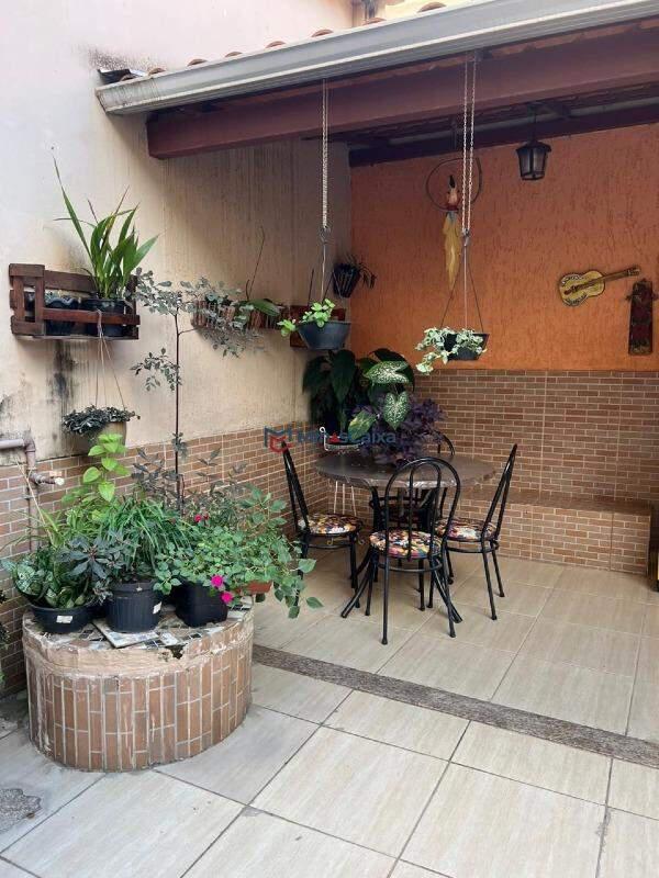 Casa, Ana Moura, 3 Quartos, 2 Vagas, 1 Suíte