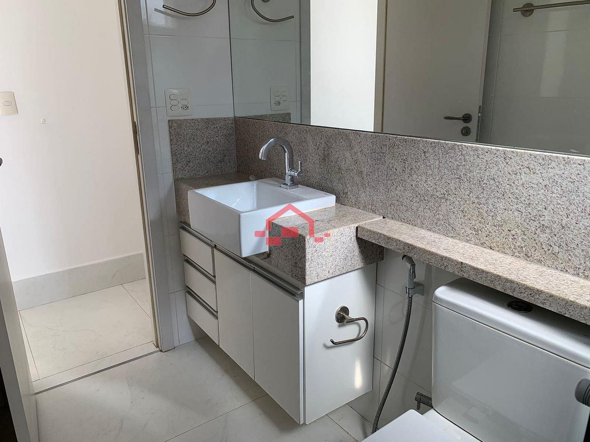 Apartamento, Funcionários, 2 Quartos, 2 Vagas, 2 Suítes