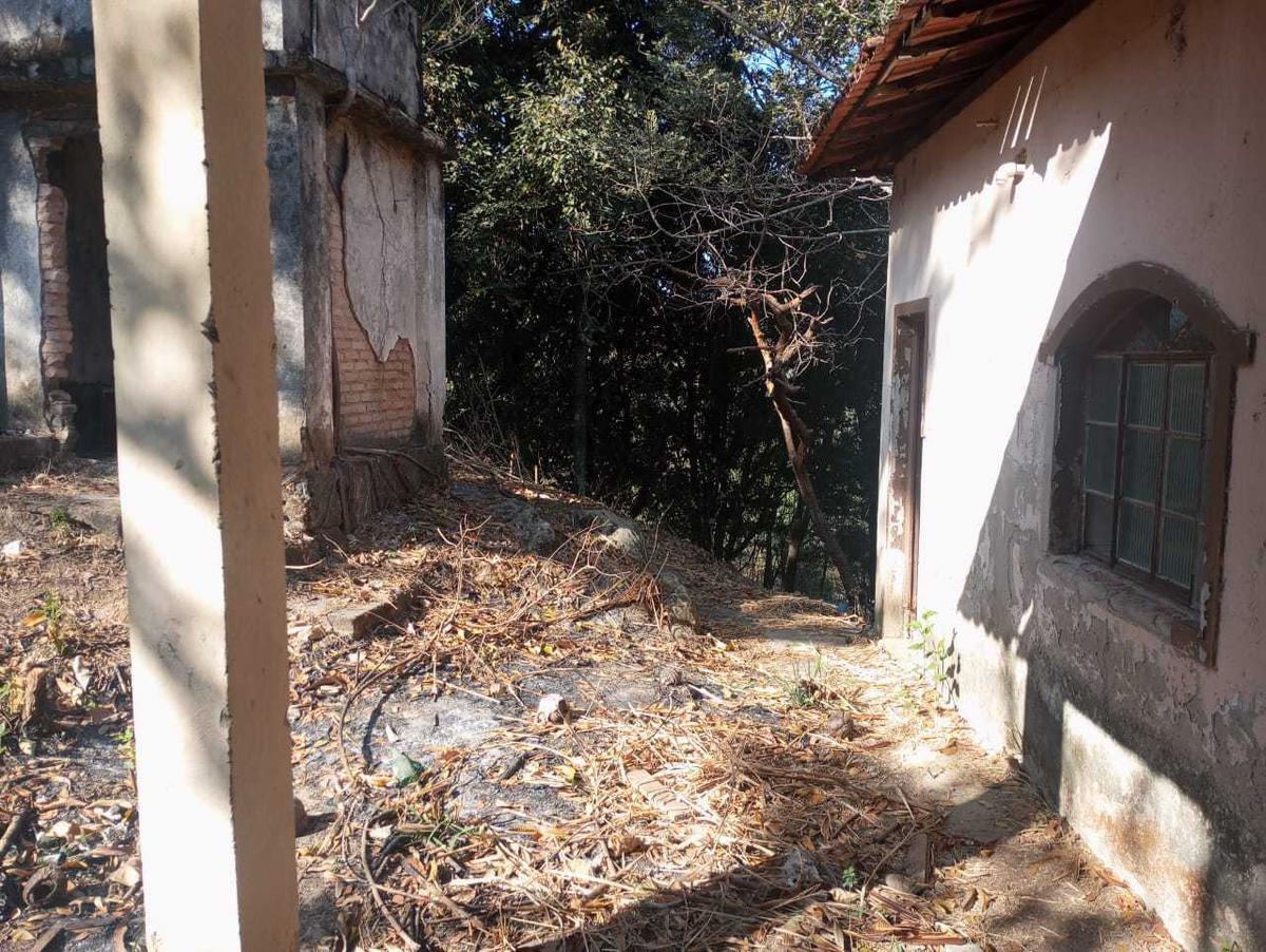Lote, Centro, 255 Quartos, 0 Vaga