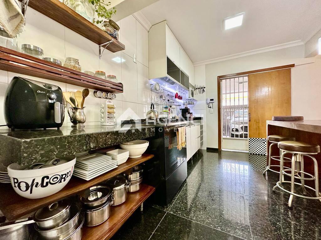 Casa, Cabral, 3 Quartos, 0 Vaga, 2 Suítes