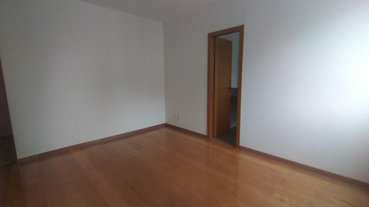 Cobertura, Buritis, 4 Quartos, 5 Vagas, 1 Suíte