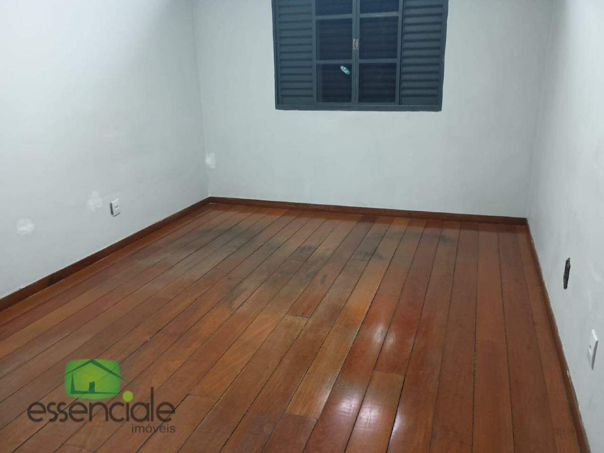 Casa Comercial, Centro, 3 Quartos, 6 Vagas, 1 Suíte