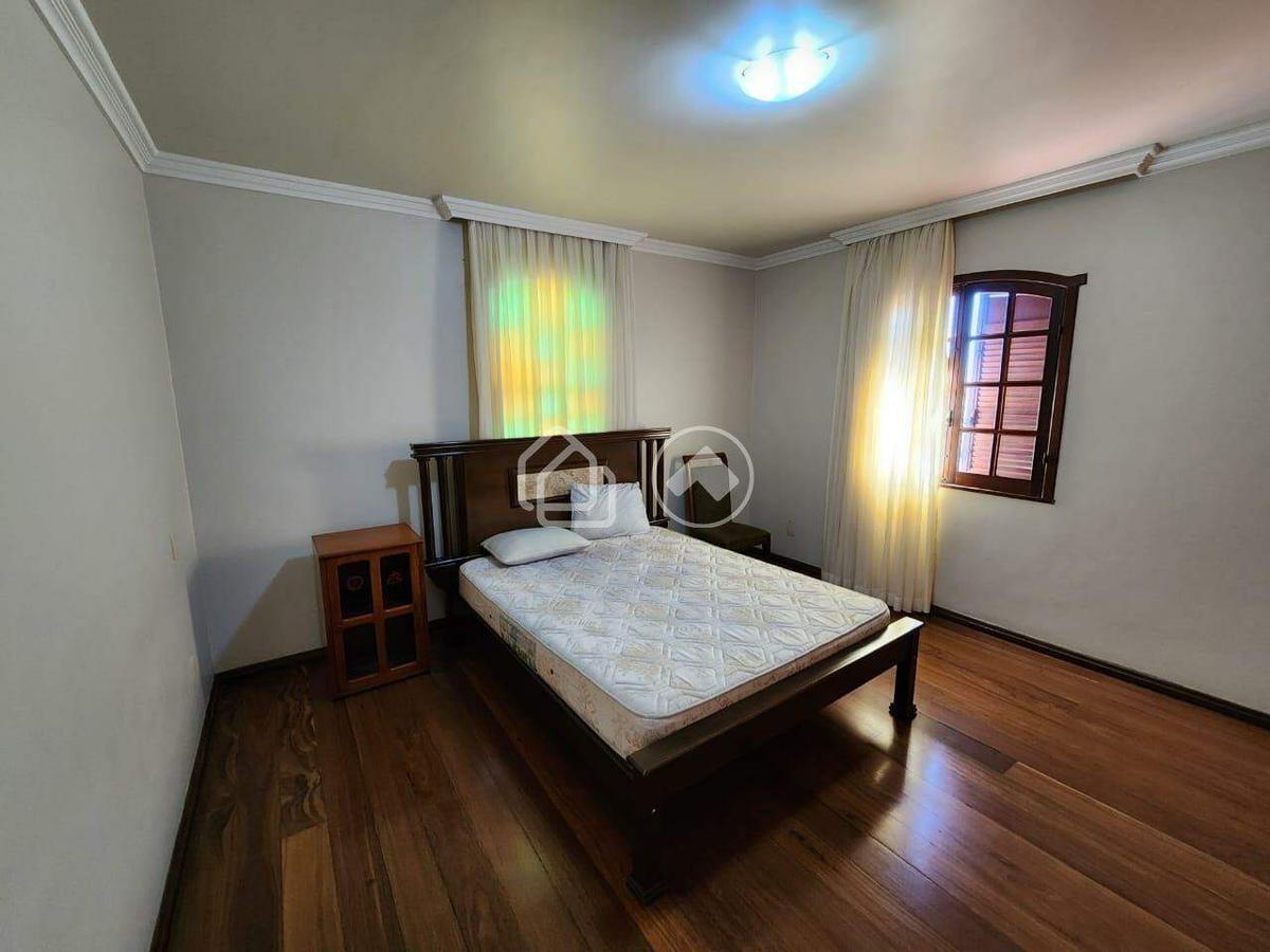 Casa, Santa Lúcia, 5 Quartos, 6 Vagas, 2 Suítes