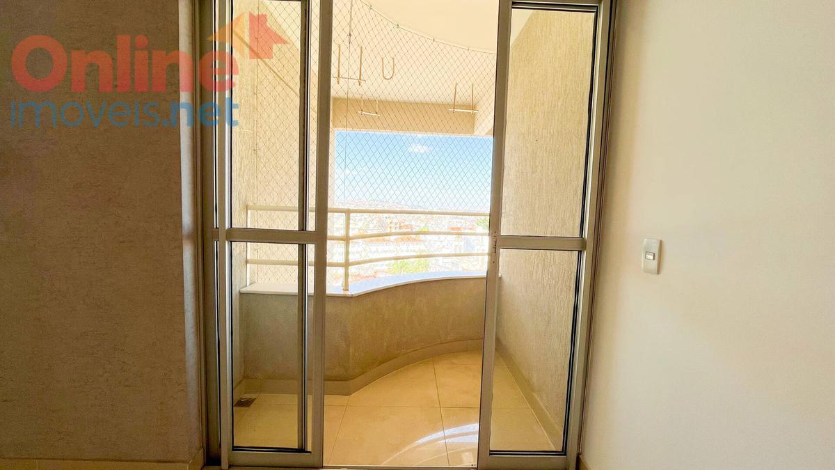 Apartamento, Estoril, 3 Quartos, 0 Vaga, 1 Suíte