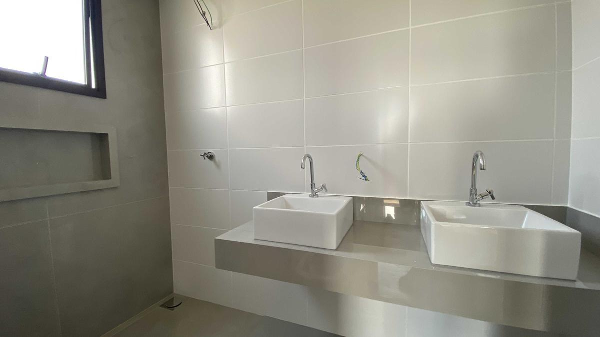 Apartamento, Castelo, 3 Quartos, 2 Vagas, 3 Suítes