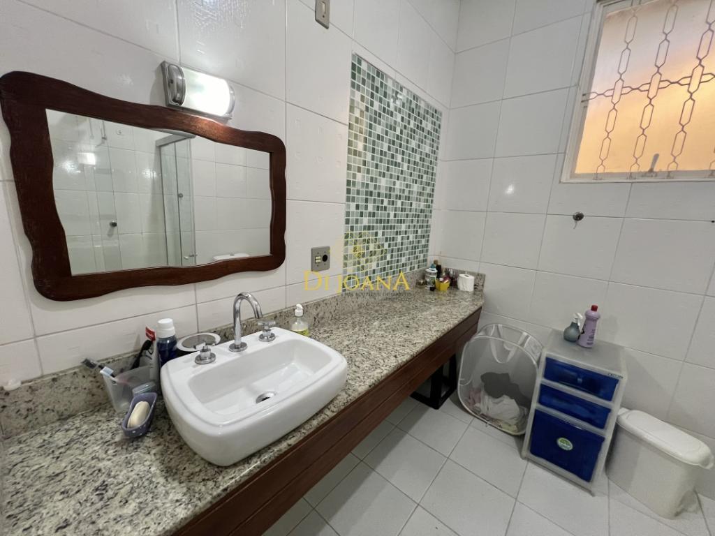 Casa, Ingá Alto, 4 Quartos, 4 Vagas, 2 Suítes