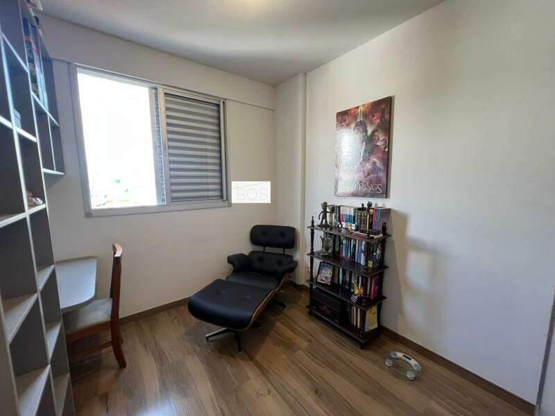 Apartamento, Sagrada Família, 3 Quartos, 2 Vagas, 1 Suíte