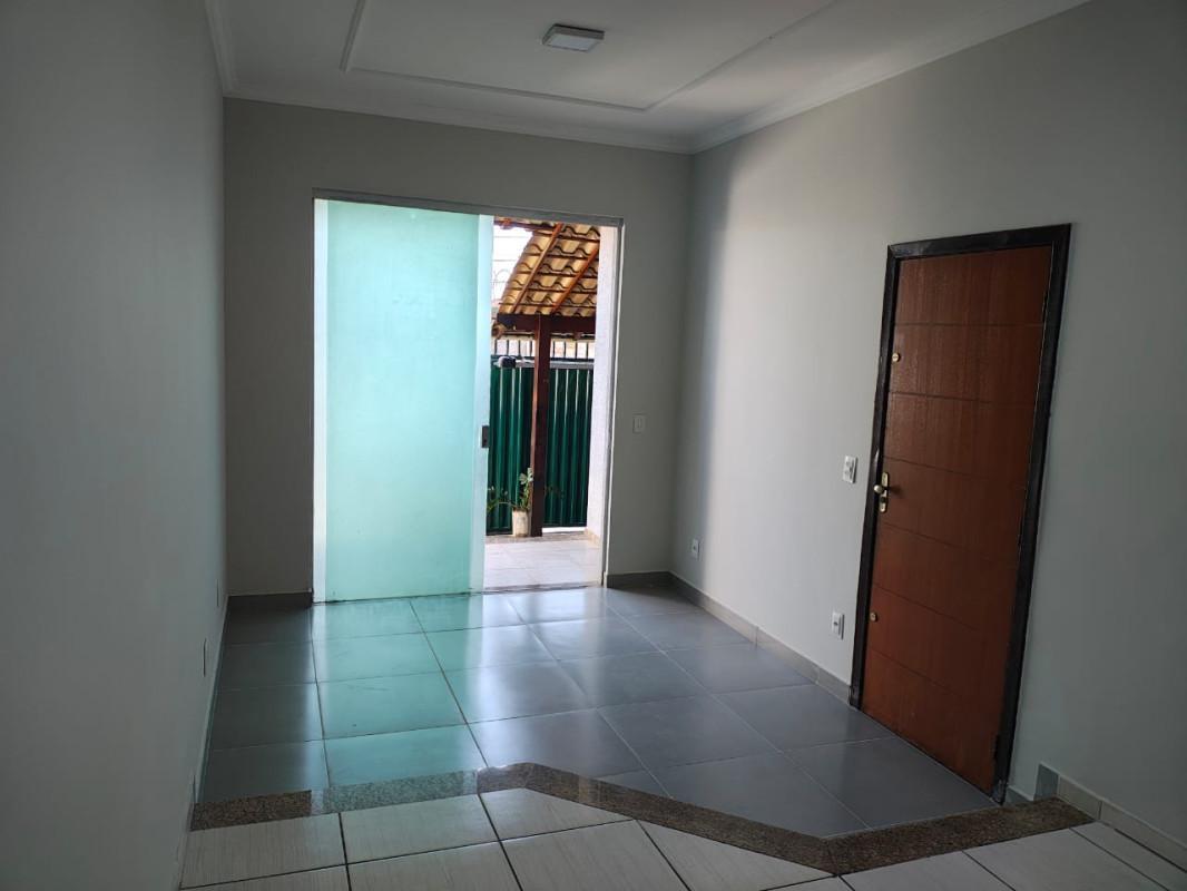 Casa, Santa Mônica, 3 Quartos, 2 Vagas, 1 Suíte