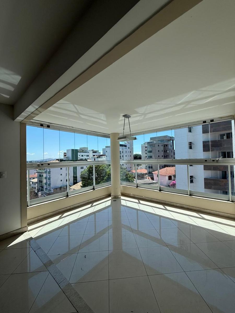 Apartamento, Liberdade, 4 Quartos, 2 Vagas, 2 Suítes