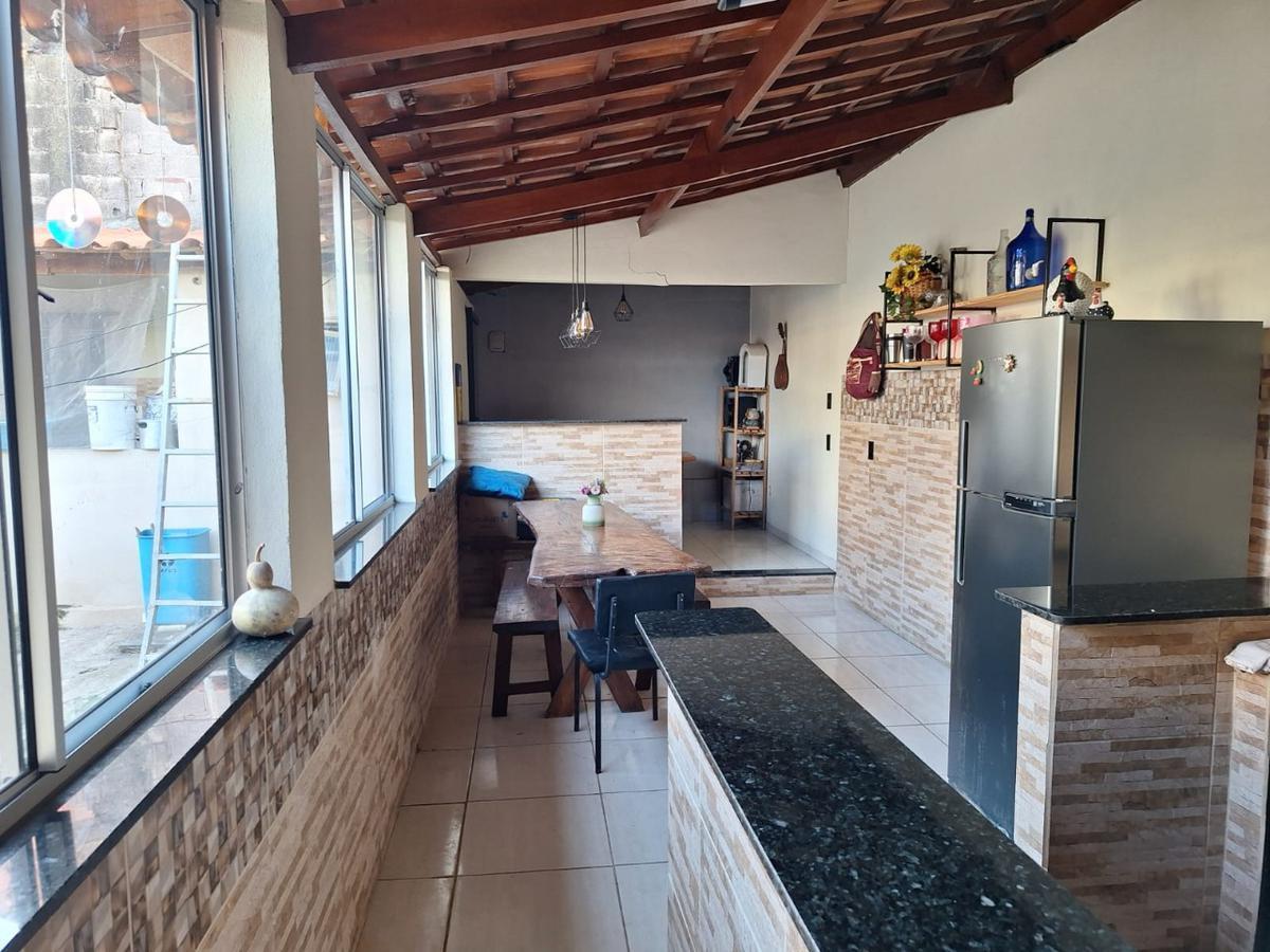 Casa, Damasco, 2 Quartos, 2 Vagas