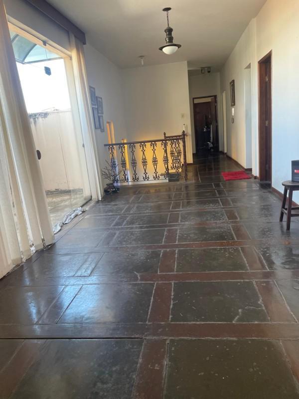 Casa, Caiçaras, 5 Quartos, 4 Vagas, 2 Suítes