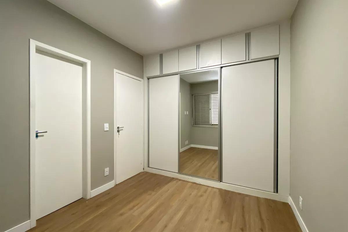 Apartamento, Vila Paris, 2 Quartos, 2 Vagas, 2 Suítes