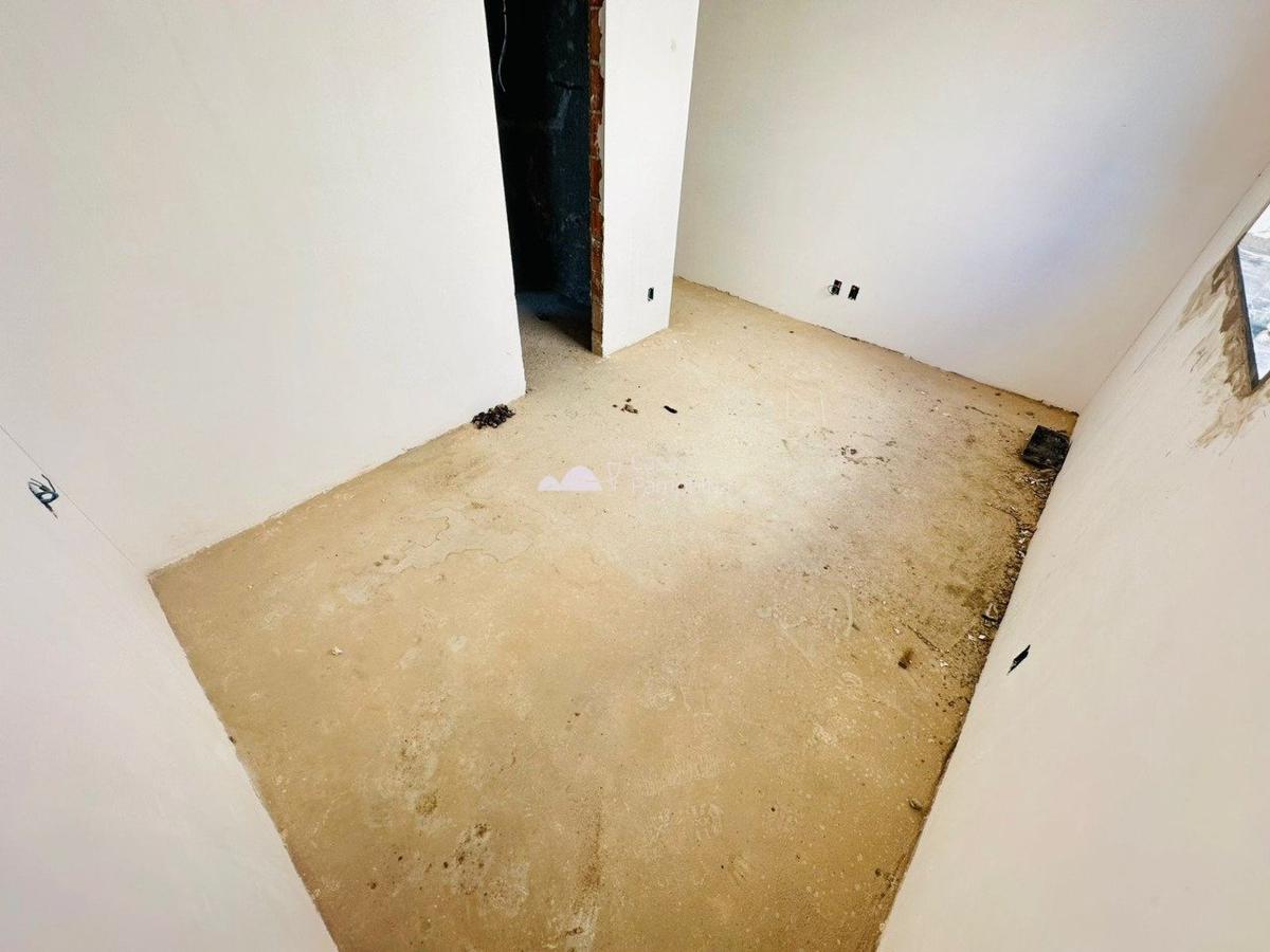 Casa, Planalto, 4 Quartos, 4 Vagas, 1 Suíte