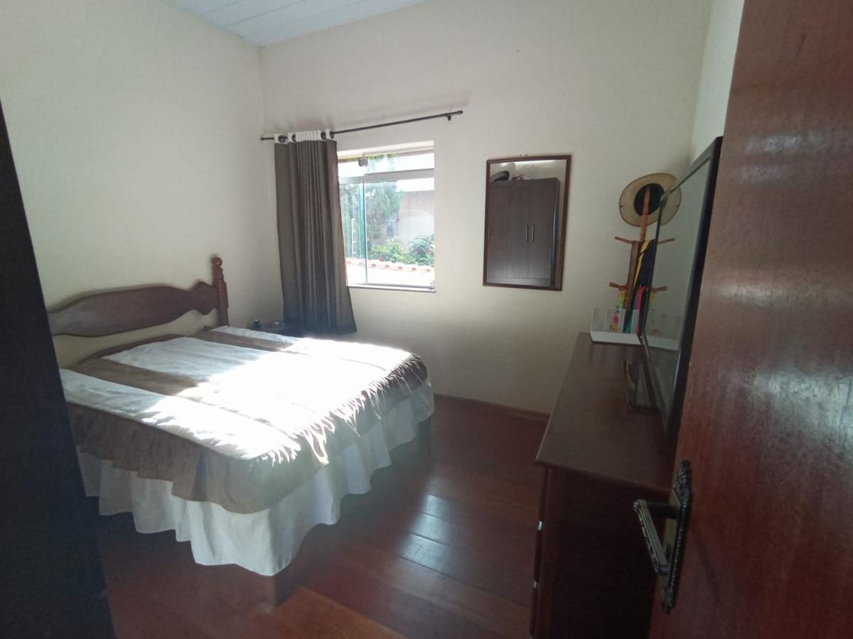Casa, Centro, 4 Quartos, 8 Vagas
