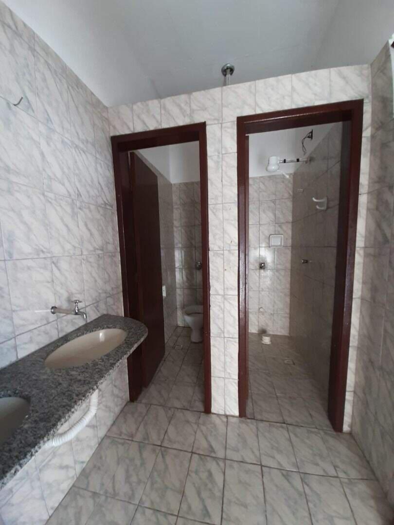 Sala, Nossa Senhora das Graças, 0 Quarto, 4 Vagas