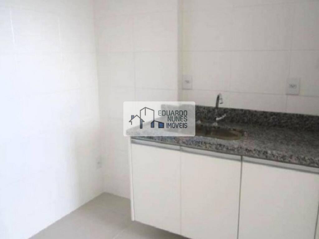 Apartamento, Funcionários, 2 Quartos, 2 Vagas, 1 Suíte