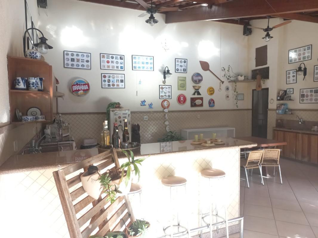 Lote, Itapoã, 1 Quarto, 4 Vagas, 1 Suíte