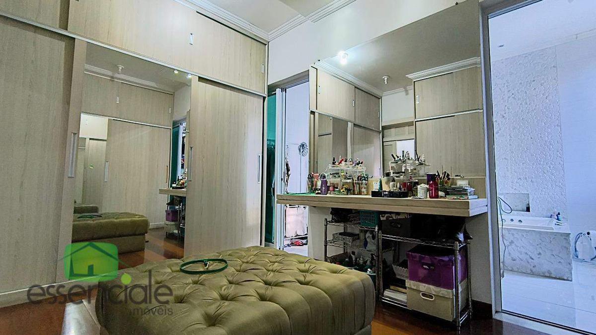 Casa, Novo Eldorado, 4 Quartos, 2 Vagas, 2 Suítes