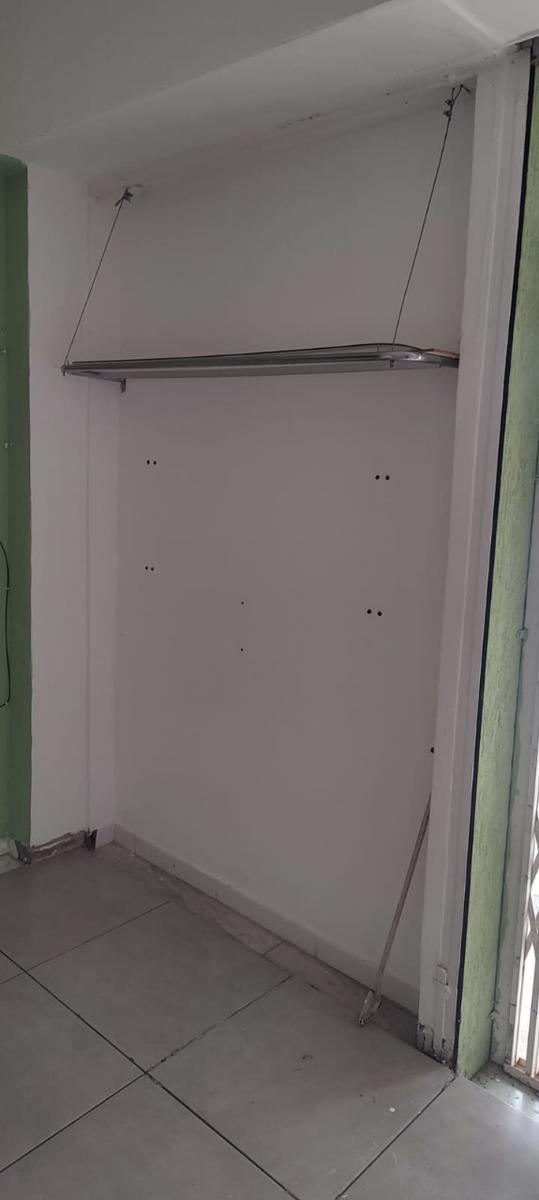 Andar, Santa Cruz, 1 Quarto, 0 Vaga