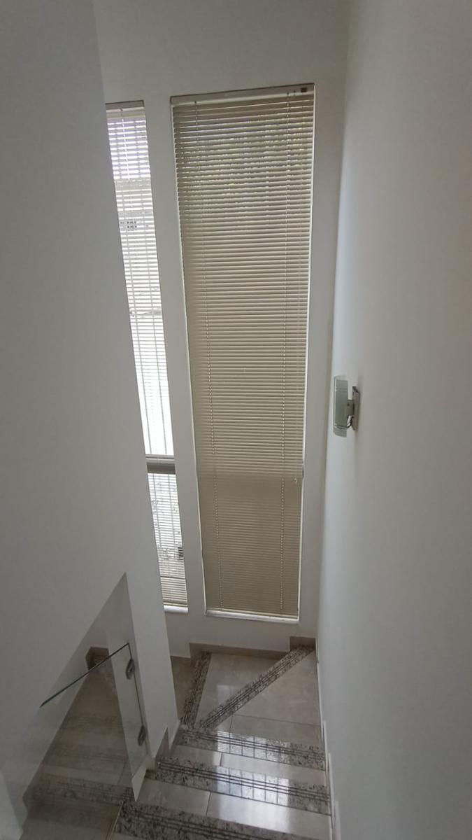 Casa, Piratininga (venda Nova), 2 Quartos, 1 Vaga