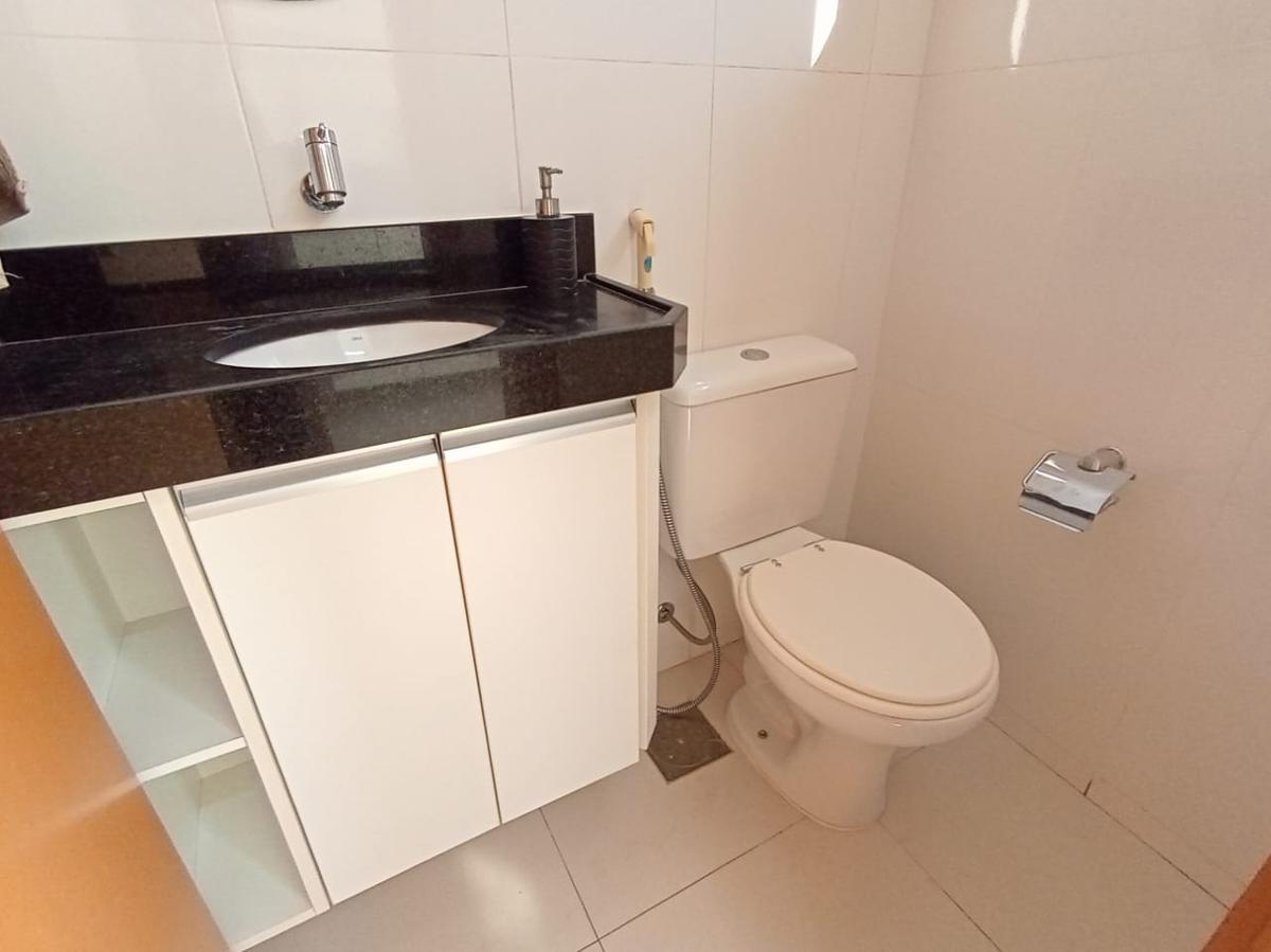 Sala, Cidade Nova, 0 Quarto, 0 Vaga
