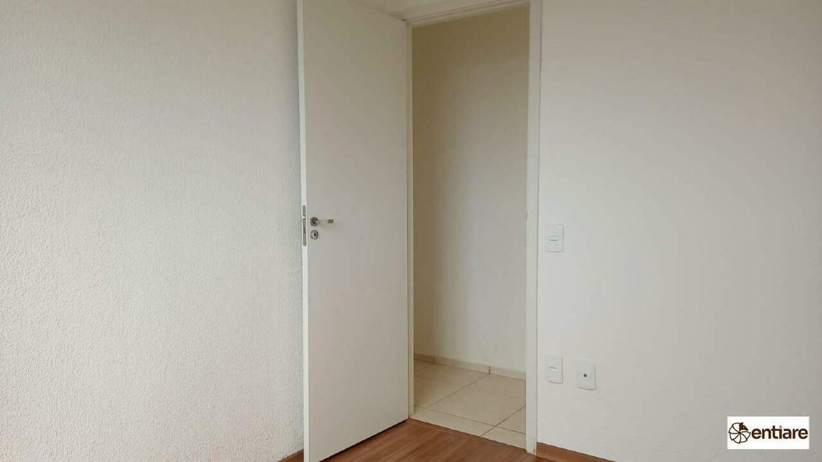 Apartamento, Jardim dos Comerciários, 2 Quartos, 1 Vaga