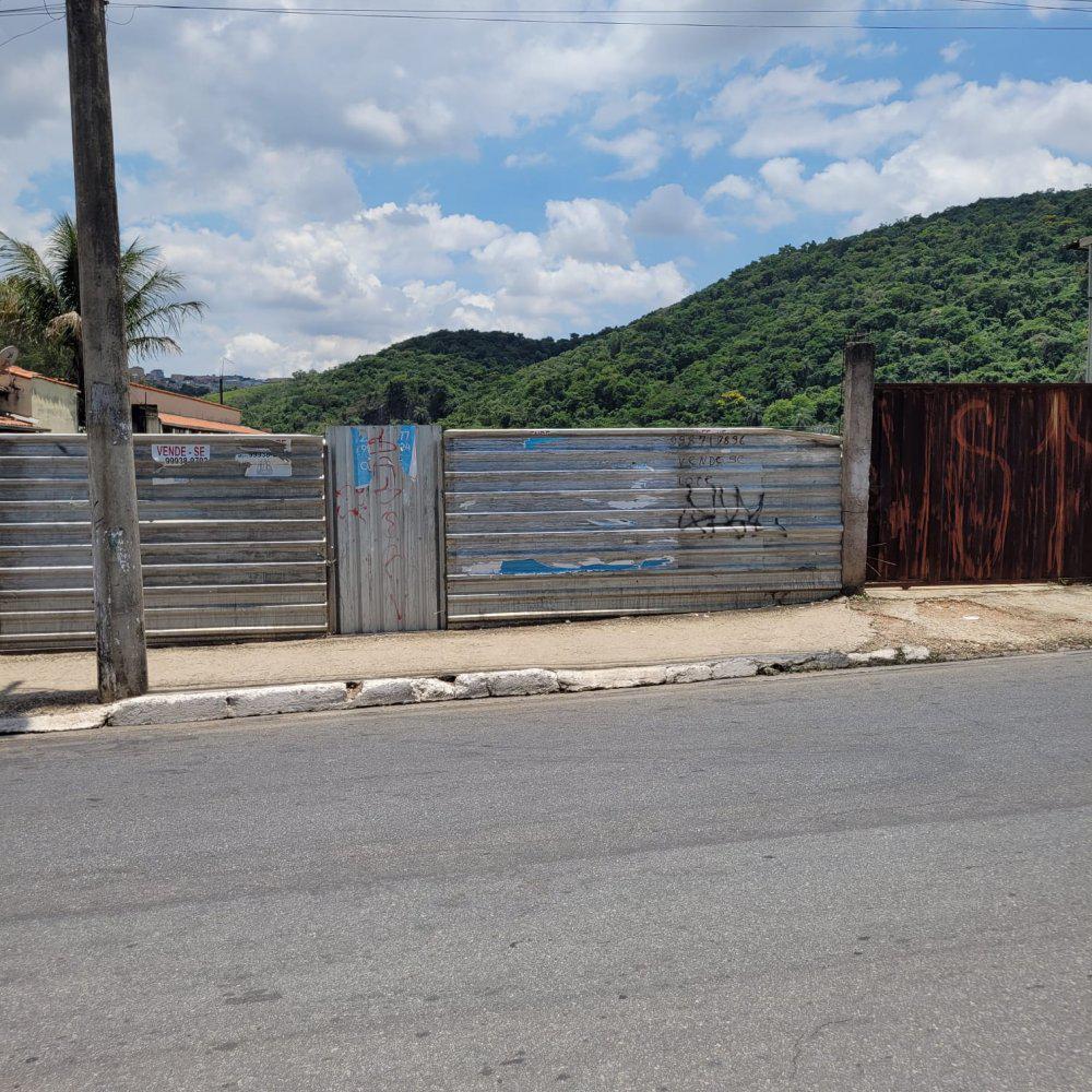 Lote, Centro, 0 Quarto, 0 Vaga