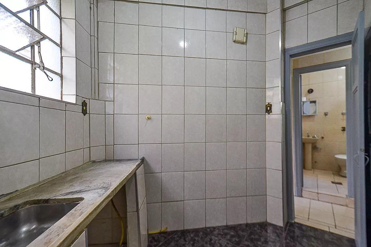 Apartamento, Centro, 2 Quartos, 0 Vaga