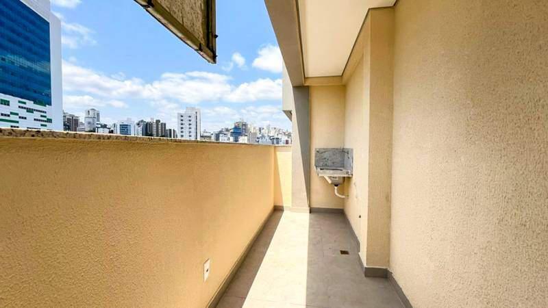 Cobertura, Prado, 2 Quartos, 2 Vagas, 2 Suítes