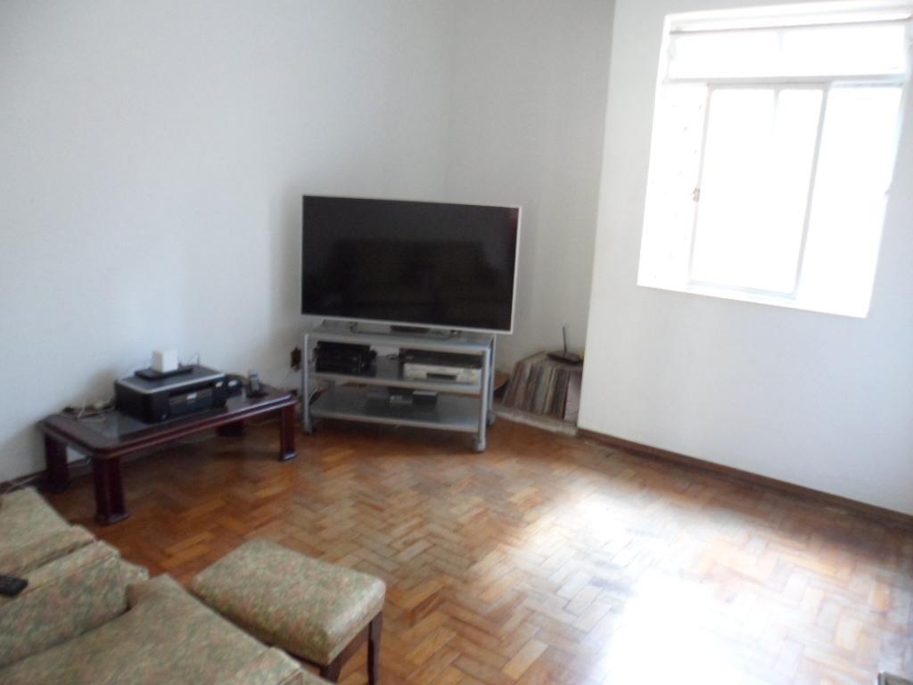 Casa, Gutierrez, 5 Quartos, 4 Vagas, 1 Suíte