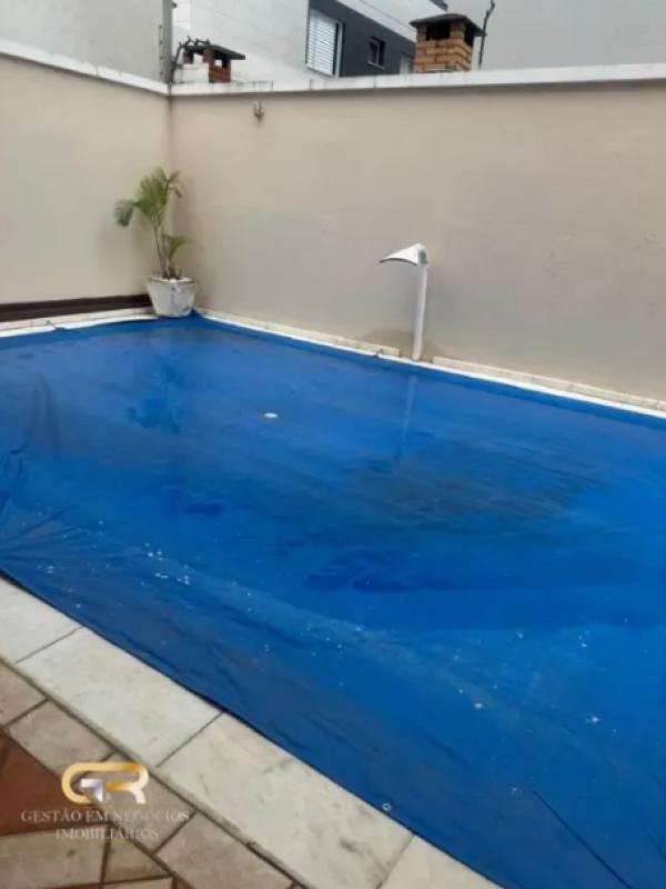 Casa, Castelo, 4 Quartos, 6 Vagas, 1 Suíte