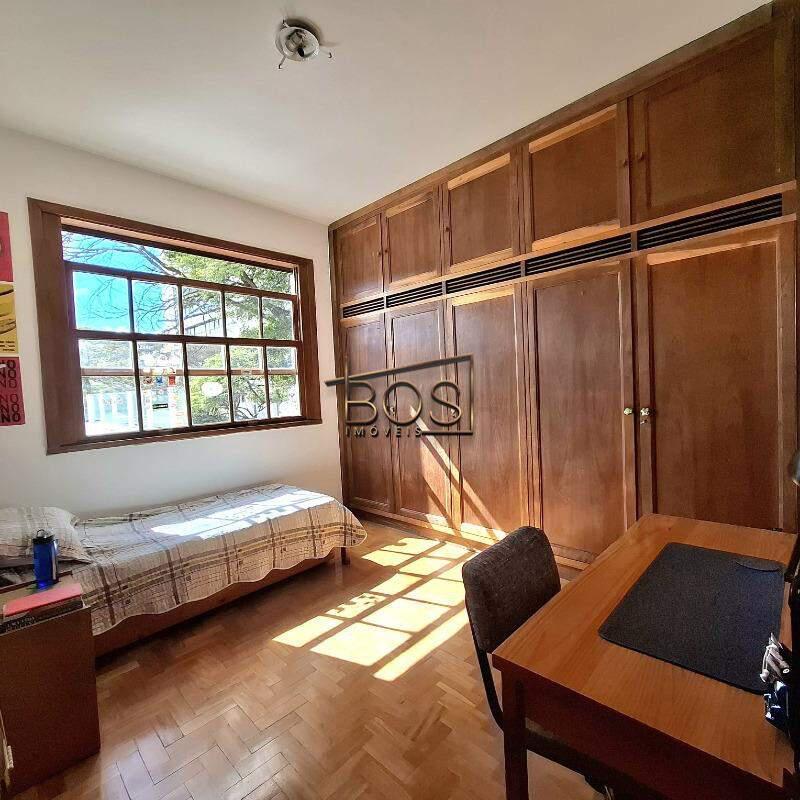 Casa, Serra, 7 Quartos, 5 Vagas, 3 Suítes