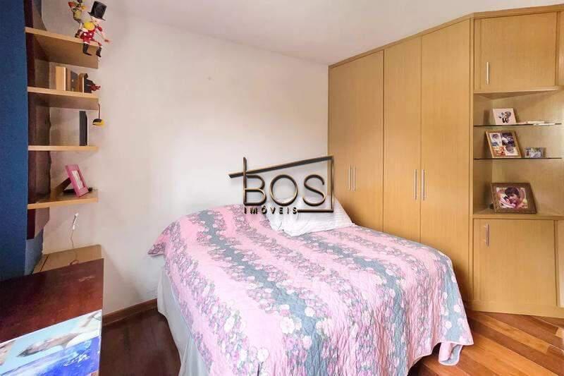 Apartamento, Luxemburgo, 4 Quartos, 3 Vagas, 1 Suíte