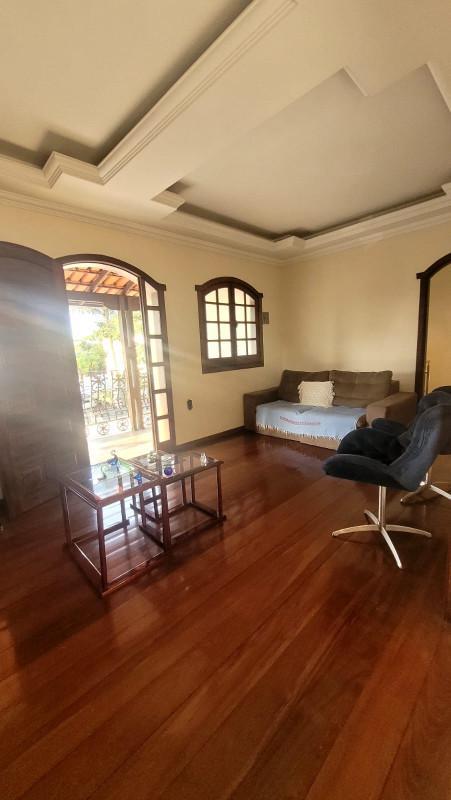 Casa, Paquetá, 3 Quartos, 3 Vagas, 1 Suíte