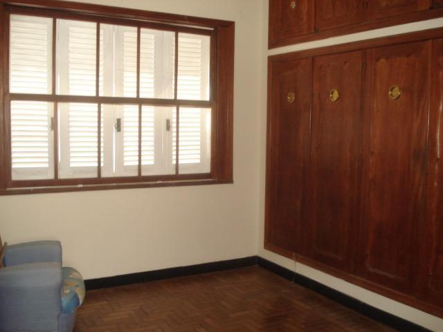 Casa, Colégio Batista, 6 Quartos, 2 Vagas, 2 Suítes