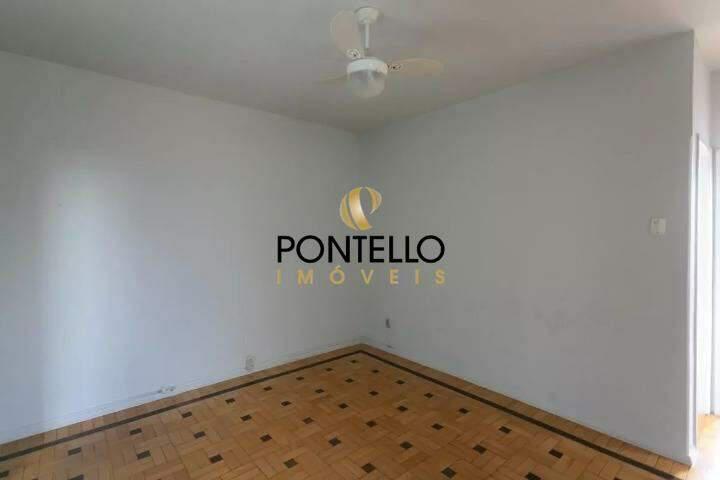 Apartamento, Floresta, 2 Quartos, 0 Vaga