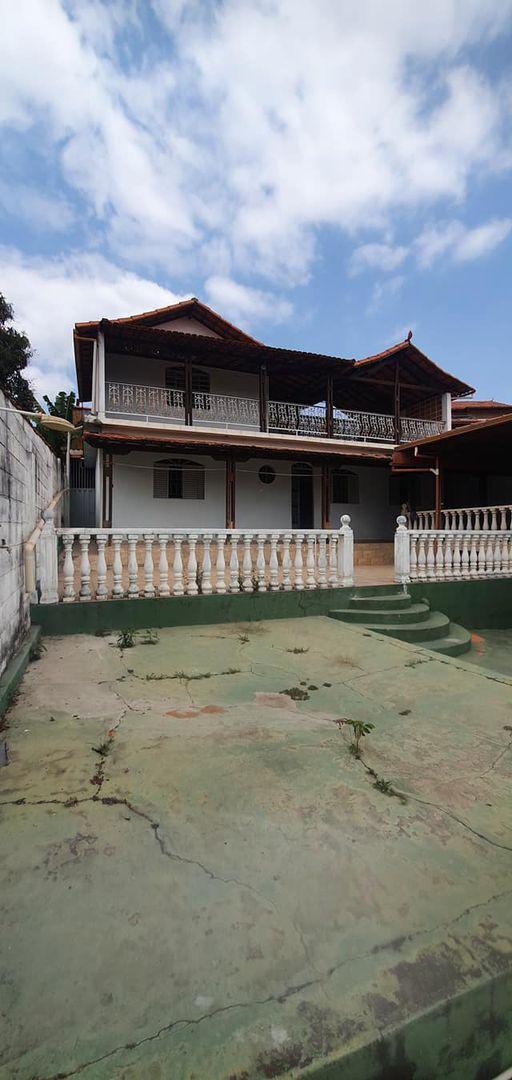 Casa, Colonial, 7 Quartos, 10 Vagas, 2 Suítes