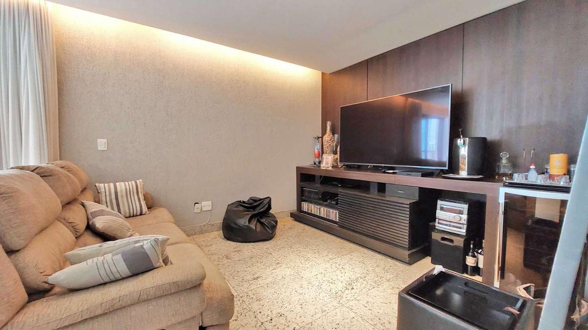 Apartamento, Sion, 4 Quartos, 3 Vagas, 1 Suíte