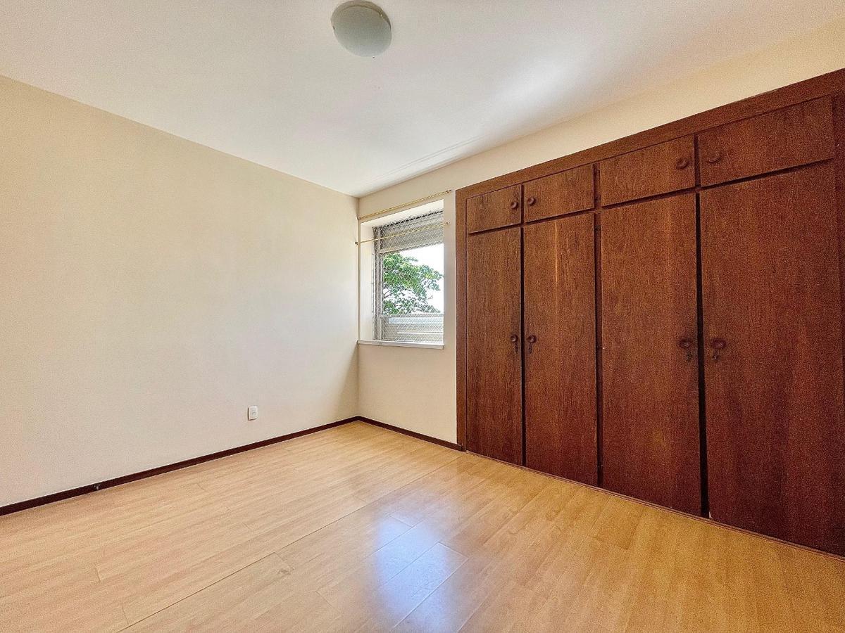 Apartamento, São José, 4 Quartos, 2 Vagas, 1 Suíte