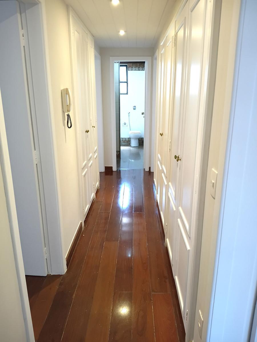 Apartamento, Funcionários, 4 Quartos, 4 Vagas, 2 Suítes